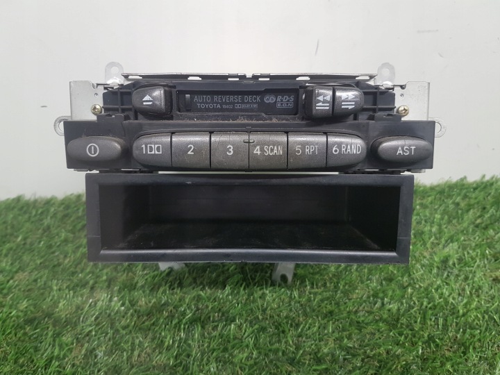 RADIO original TOYOTA YARIS 1 86120-52020