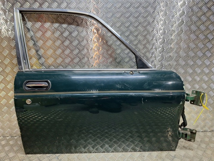 dveře pravé předek JAGUAR XJ III XJ6 XJ12 1979-1992