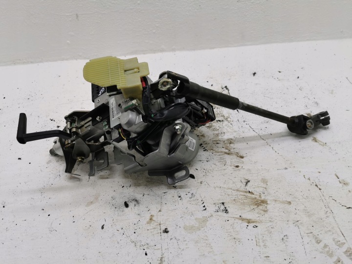 Pompe direction assistée RENAULT SCENIC III 488103131R
