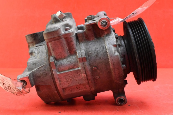 Compresseur Pompe Climatisateur air conditionné 4G0260805D AUDI A6 C7 2.0 TDI 177 KM 10-14