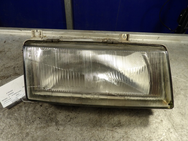 Skoda Felicia Feux phare Avant Droit 246150-00