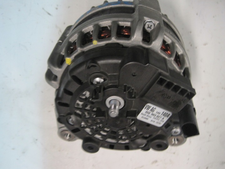 alternator VW POLO 2G0 1.0i 05E903027A