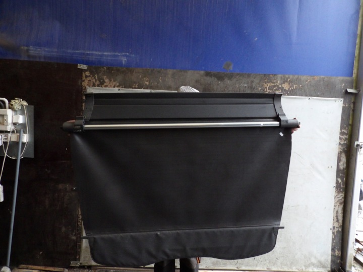 VW PASSAT B6 KOMBI TENDINA A RULLO CAPPELLIERA PORTELLONE COFANO POSTERIORE NERO