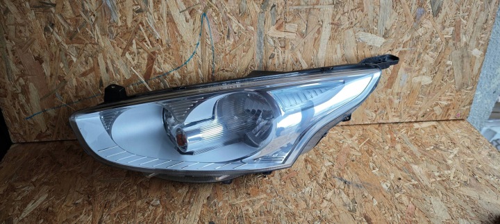Reflektor vorne Seite links Ford B-MAX AV1113W030