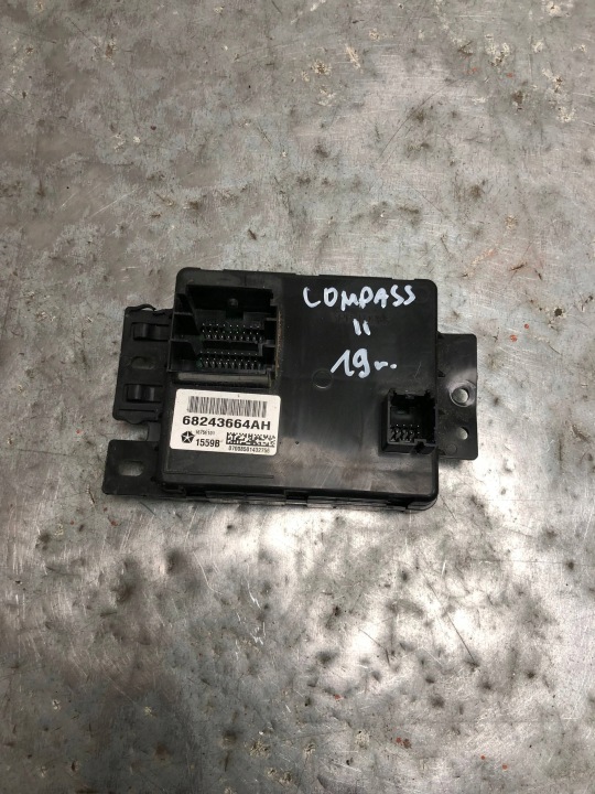 Module Unité de contrôle Climatisateur air conditionné JEEP COMPASS II 68243664AH