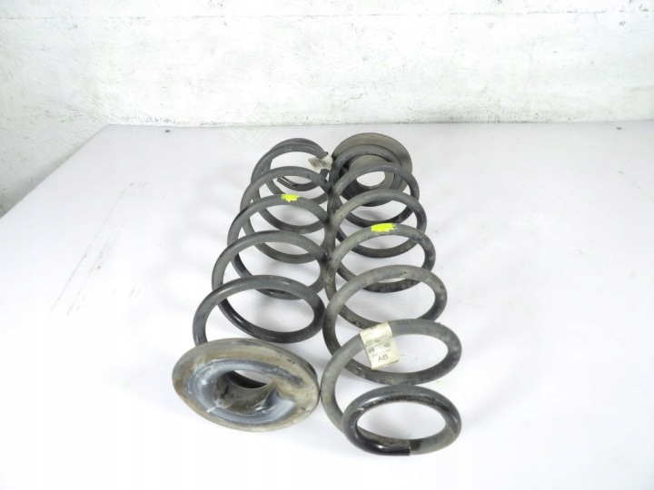 SKODA OCTAVIA III 3 LIFTBACK springs rear part 5Q0511121