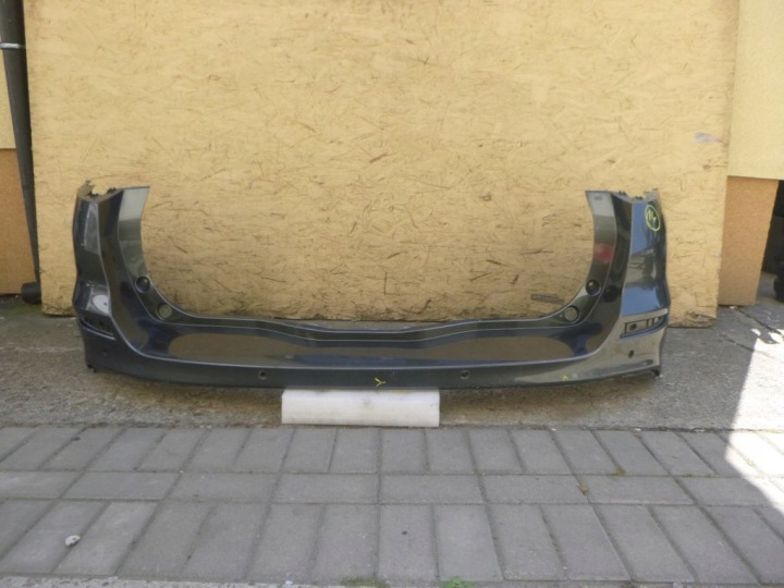 FORD MONDEO MK5 V KOMBI nárazník zadní