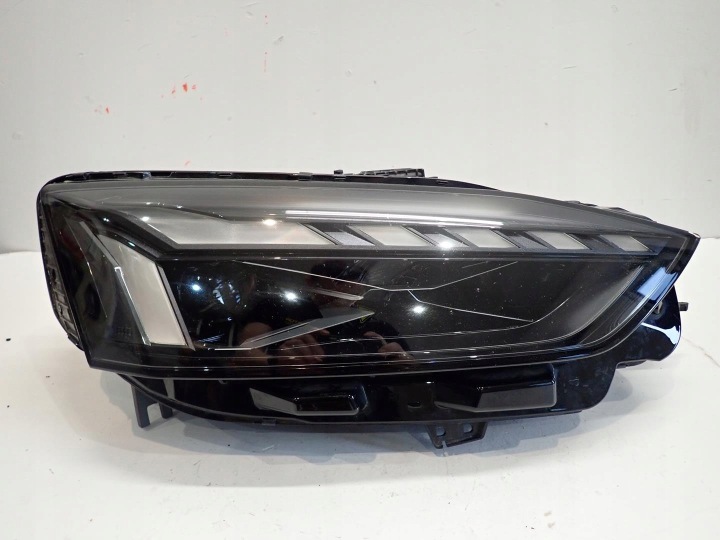 Licht vorne vorne rechts AUDI A5 RS5 II LIFT 2019- LASER 8W6941086D