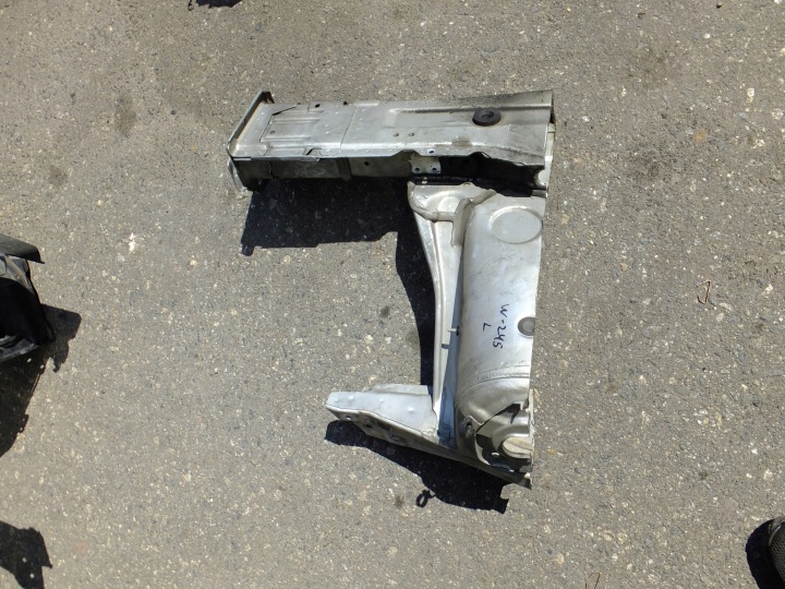 Längsträger links mercedes w245 2007r