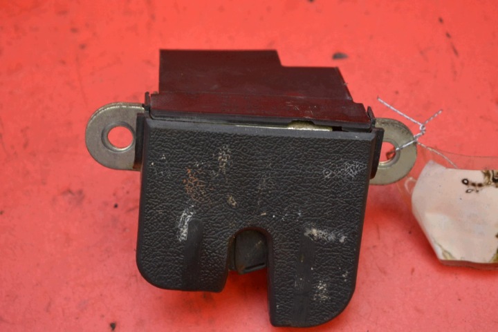 de la Serrure du capot Arrière Porte coffre hayon 1T0827505F VW TOURAN 1 et 03-06