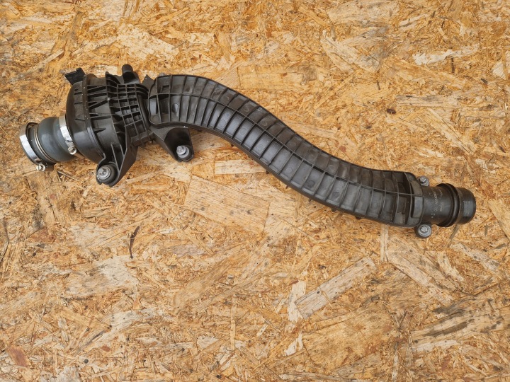 pipe hose air hose MERCEDES W177 2.0CDI A6540982300