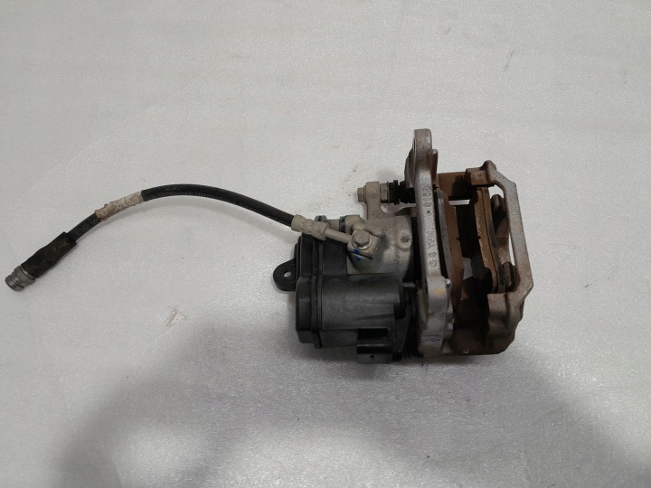 AUDI Q5 80A Étrier frein Frein Gauche Arrière 80A615405A
