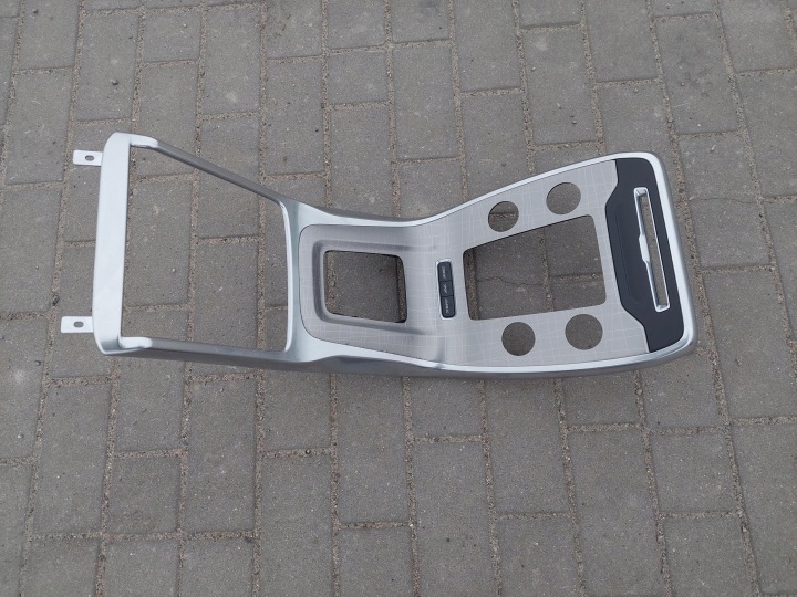 RÁM radiacej páky RADIA 31291379 30724234 VOLVO XC70 II V70 III