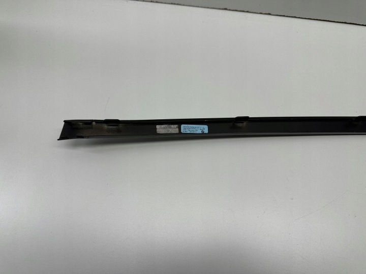 BMW 1 F20 F21 2013 Moldura do Vidro Lateral Direito 8