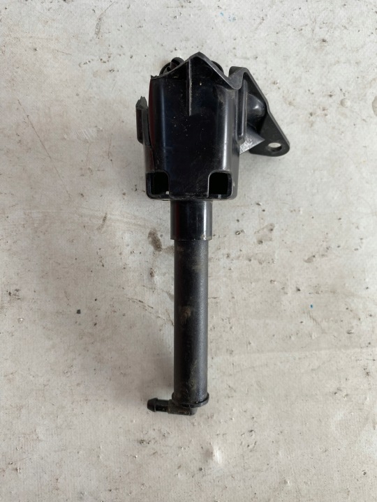 RANGE ROVER VELAR L560 17- Lave phare Gauche J8A2-13K131AC