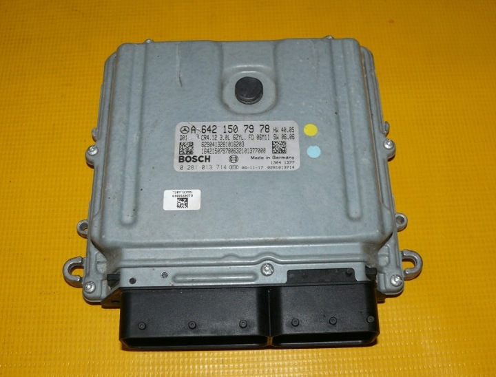 ordinateur unité de commande électronique uce moteur MERCEDES CLK II 2 W209 3.0 CDI LIFT A6421507978