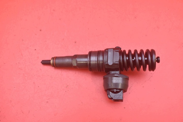 triska triska 038130073AG 0414720215 VW JETTA 5 V 1.9 TDI 105 KM 05-11