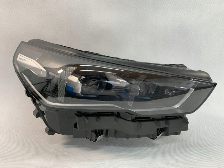 Reflektor Licht vorne rechts BMW 5 V G60 G61 Fullled 23r 5A798D2-09 09.25