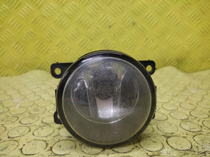RENAULT MEGANE II Feux antibrouillard Droite 8200074008