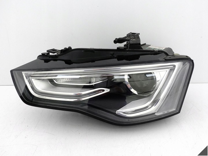 AUDI A5 S5 8T0 B8 LIFT 11-16 Licht XENON+LED NIESKRETNA links vorne EUROPA