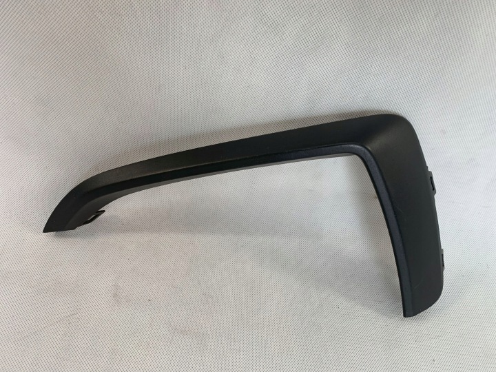 modanatura sinistra Paraurti BMW 1 e F40 19r 2019 51117475991 06.25