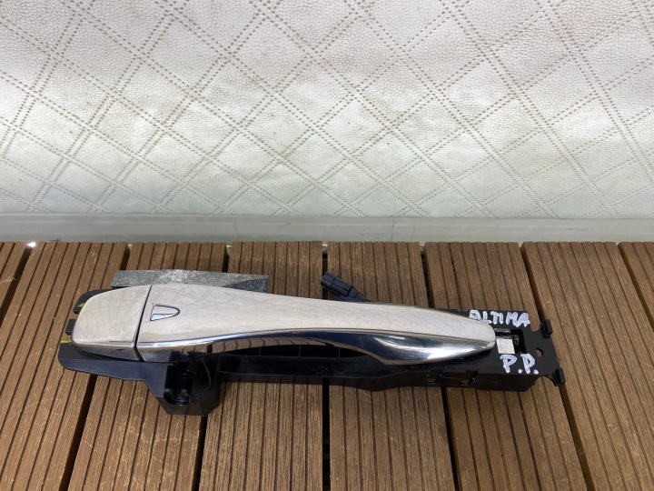 NISSAN ALTIMA L33 12-17 Poignée Portière Avant Droit Avant CHROM OE