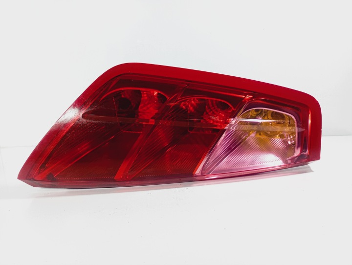 Licht links hinten heck OE 51701589 Fiat Grande Punto 05-12