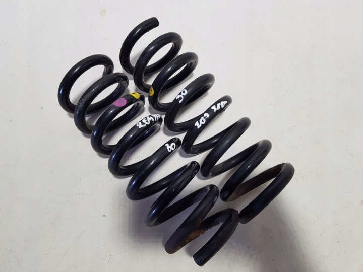 springs rear part KOMPLET MERCEDES W204 sedan
