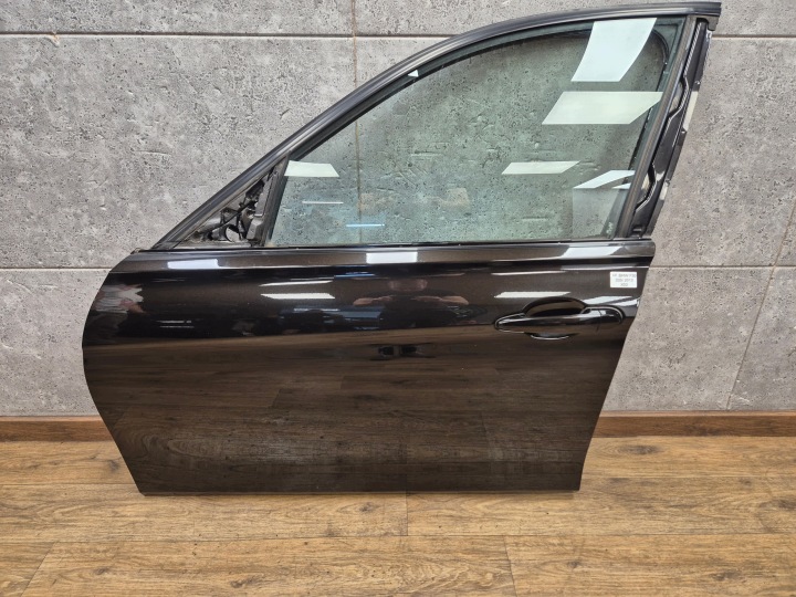 BMW 3 F30 F31 dveře levý předek přední originál lak X02 CITRINSCHWARZ