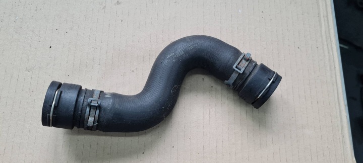 A5 8T LIFT Tuyau flexible Conduit pieces tuyaux Tuyau d’eau 2.0 TDI 4G0122101AE A4 B8 LIFT