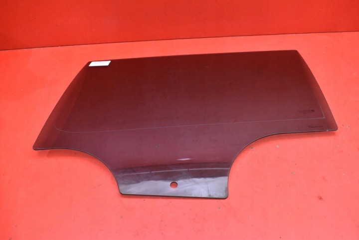 Vitre Latérale/côté Gauche Arrière Arrière SKODA YETI LIFT 13-18