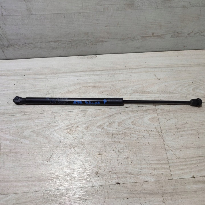 Dämpfer heckklappe Kofferraum Suzuki Vitara (LY) 8185086R00