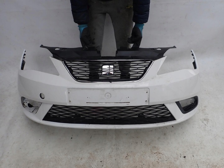 SEAT IBIZA IV 4 LIFT 12-17 nárazník predok predný