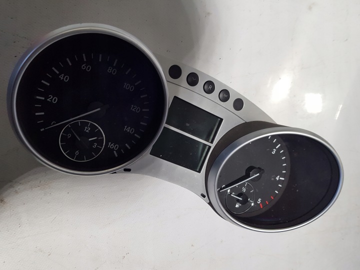 Instruments tachymètre compte tours MERCEDES R W251 3.0 CDI A2515404448