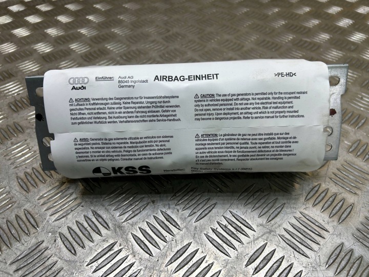 airbag powietrzna airbag passeggeri Audi A5 Sportback 8TA 2013 JD4D089813