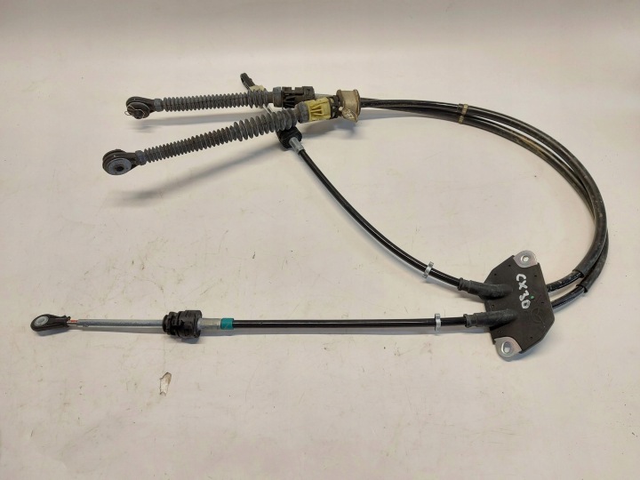 MAZDA CX30 2022r Bowdenzug Schalt getriebe
