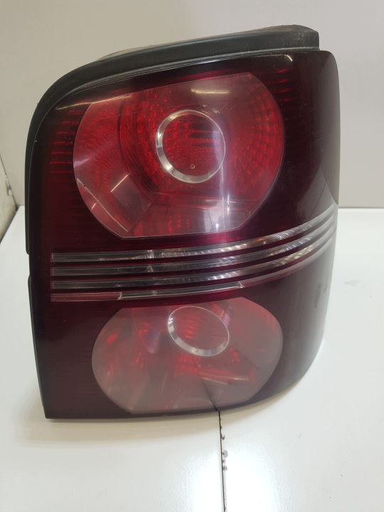 light right rear LIFT VOLKSWAGEN TOURAN 1