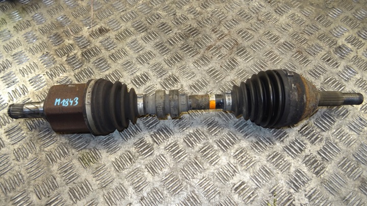 Qashqai et J10 Lift 12r 1.6 dCi Demi axe Gauche Avant