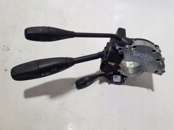 Bouton MANETKA Volant MERCEDES SLK R171 CLS W219