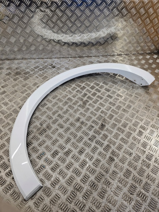 moulding cover of a fender left rear part BK31-V280K97-AHW FORD TRANSIT MK8