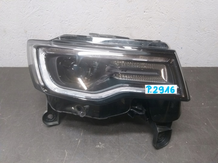 FEUX PHARE AVANT DROIT JEEP GRAND CHEROKEE WK2 XENON LED LIFT 17