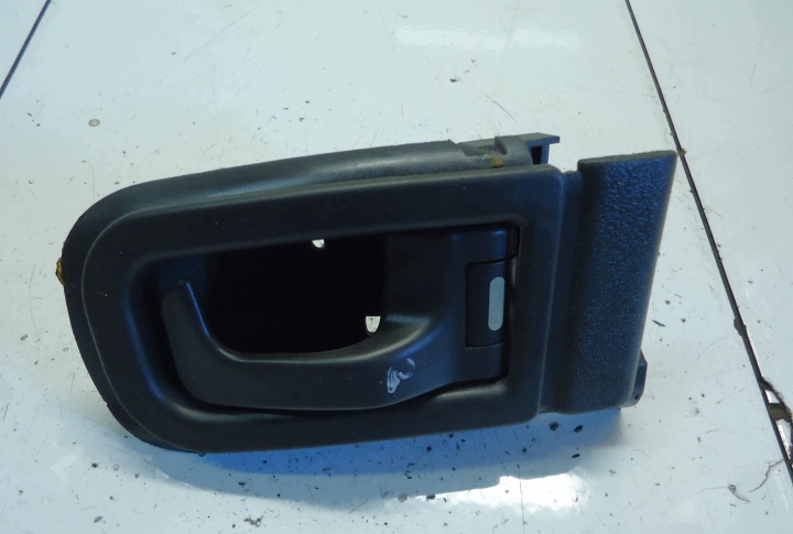 MERCEDES VITO W638 Poignée Interne A6387660578