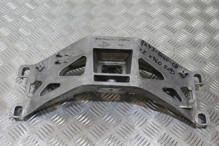 Getriebehalter getriebe JAGUAR XE X760 GX73-5060-CB
