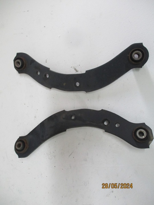 arm rear MITSUBISHI OUTLANDER III 2,2D