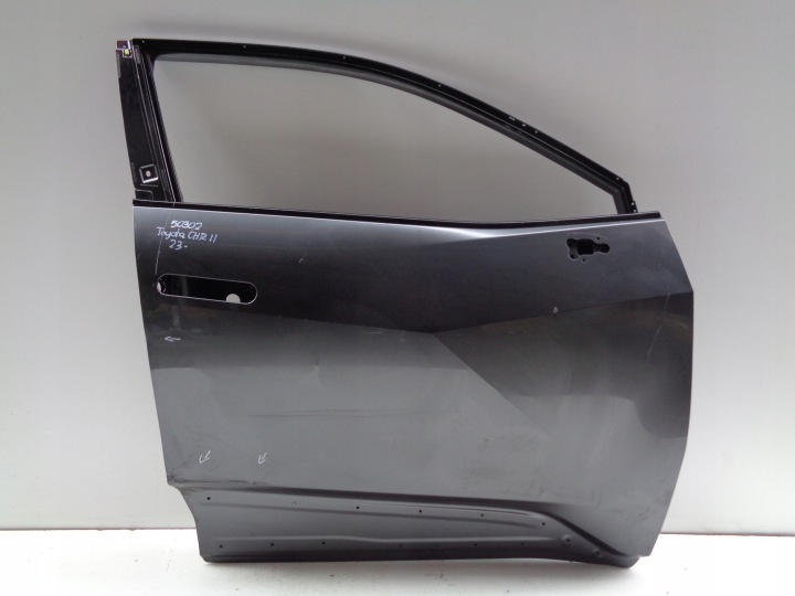 Portière Droit Avant TOYOTA CHR II 23- NR 50302