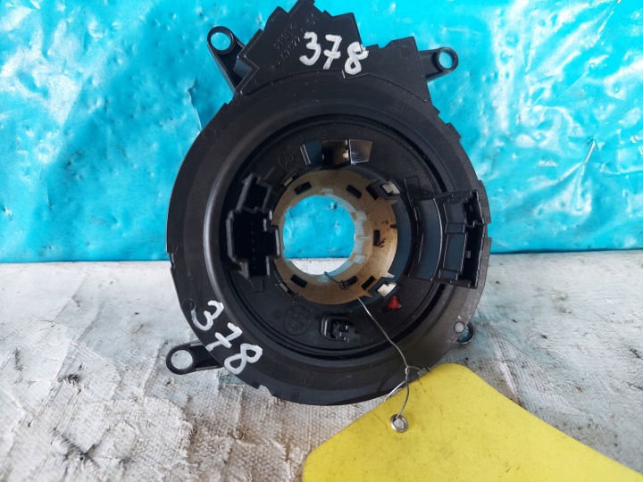 kroužek airbag BMW E60 525XI 695135801