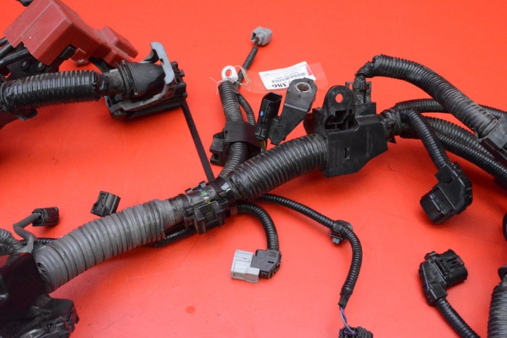 Engine Wiring Harness 82815-0D670 Toyota Yaris 4 IV 1.5 12V 125HP 20-24 8