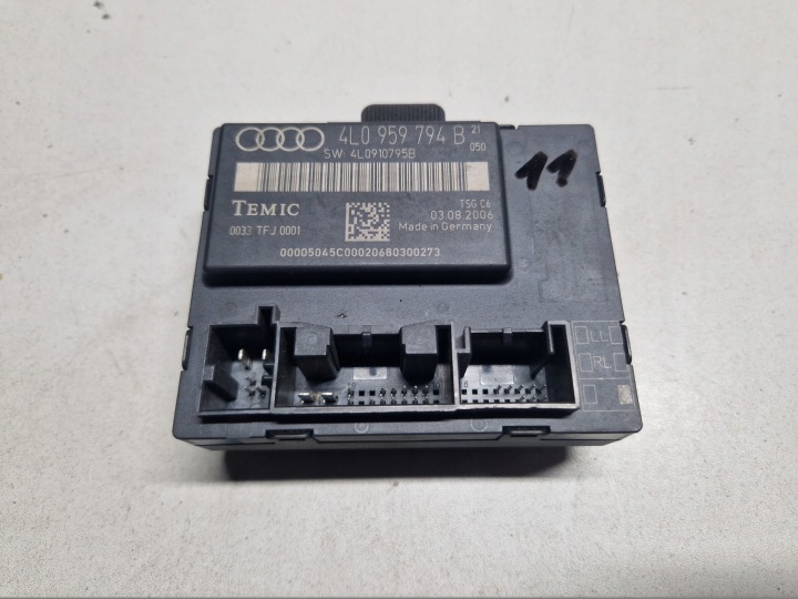 AUDI Q7 4L Module Portière Droite Arrière 4L0959794B