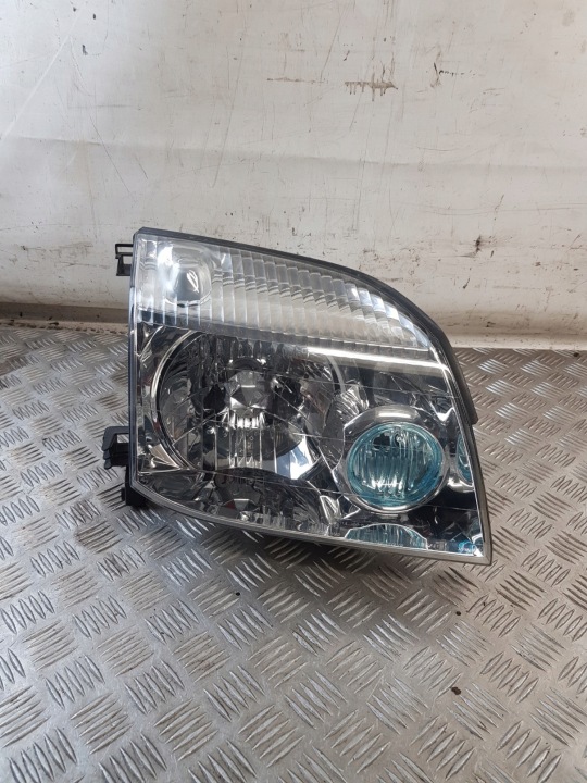 light right front NISSAN X-TRAIL T30 and