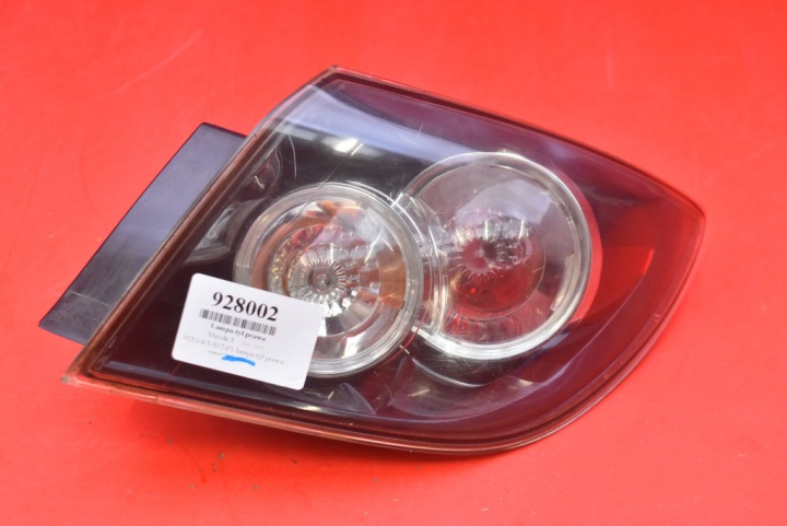 LICHT RECHTS HECK HINTEN P6312 MAZDA 3 1 UND BK 5D HB LIFT 06-09